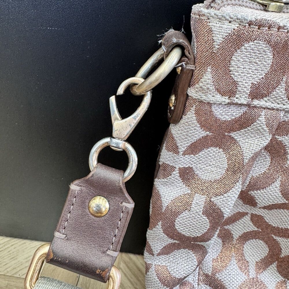 Coach Op Art Canvas Crossbody Shouder Swing Bag Rose Gold Small Purse Metalic - Picture 4 of 9